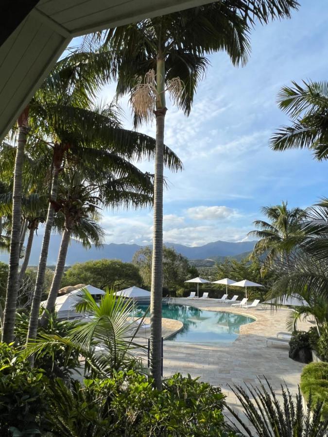 Rivland Resort Païta エクステリア 写真